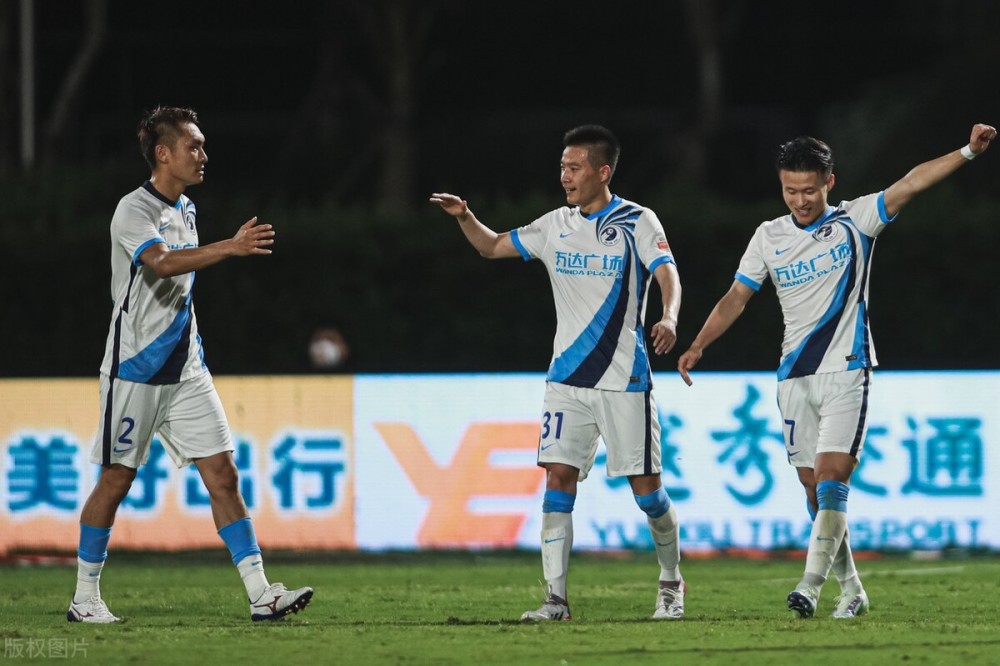  阿雅克肖新援首秀惊艳，长途奔袭单骑闯关斩落城门